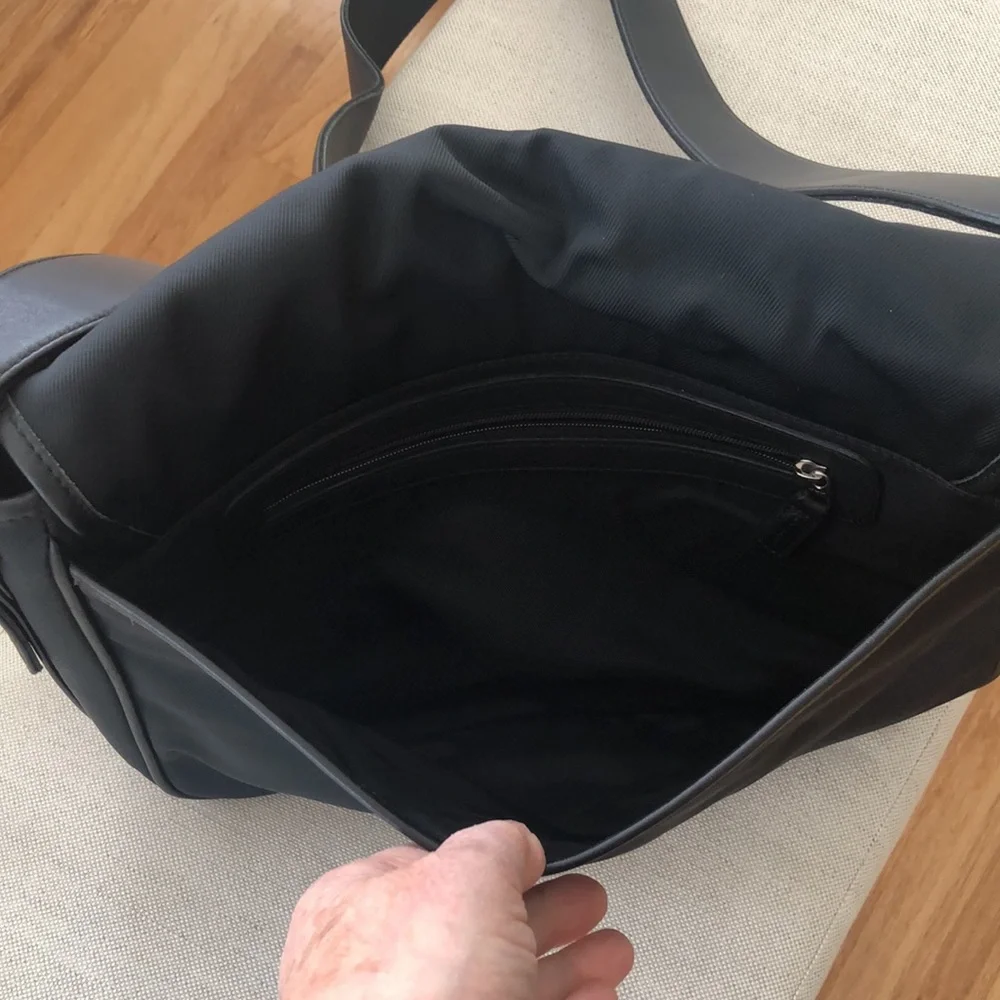 Coach 5118 Messenger Laptop Bag Black
